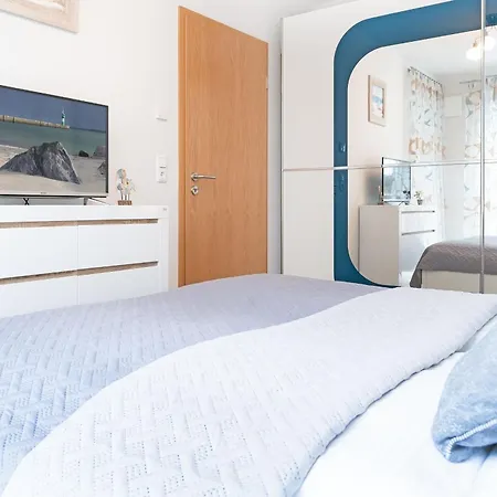 Strandvilla Augustusbad Unter'm Ostseestern 아파트 샬베우츠