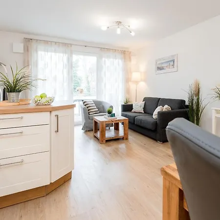 아파트 Strandvilla Augustusbad Unter'm Ostseestern