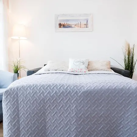 Strandvilla Augustusbad Unter'm Ostseestern 아파트 *