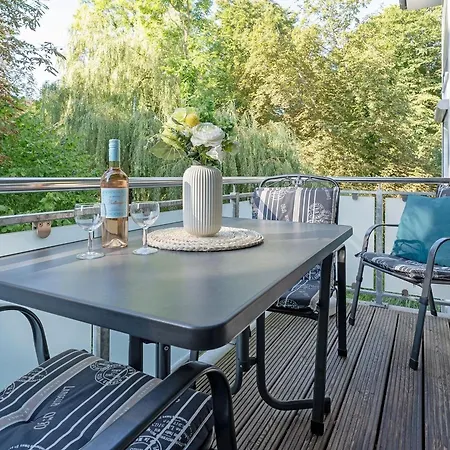 Strandvilla Augustusbad Unter'm Ostseestern 아파트 샬베우츠